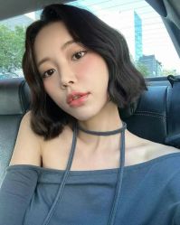 -苑苑发型设计