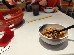 -红渡小香·牛肉麻辣香锅(车站南路店)
