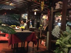 -Dash Teak House