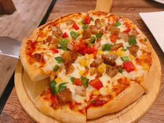 -玛格萝妮比萨屋(陆家浜路店)