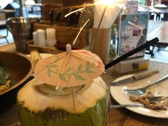 椰林飘香-Naughty Nuri’s Phuket