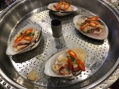 -虾弄弄海派小龙虾·牛羊蝎子火锅