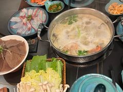 -老城鲜·小海鲜贝贝煲火锅(壹方城店)