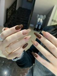 -桃色美甲沙龙