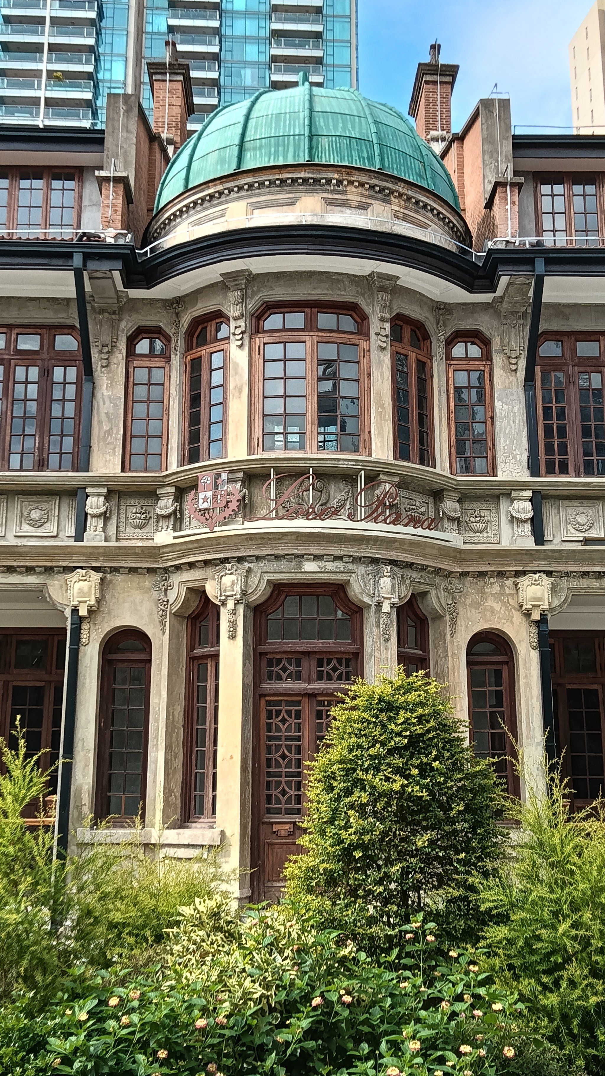 成为了海派文化与国际时尚交融的重要载体