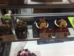 -巴黎贝甜(大宁国际商业广场店)