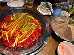 -牛市坎火锅(建设路店)