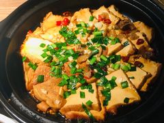 砂锅豆腐-费大厨辣椒炒肉(吉联MALL店)