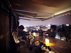 -顽啤熊·酒客酒馆(苏城夜景必选店)