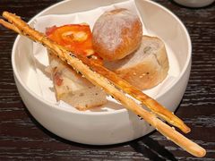 餐前面包-当米亚诺意大利餐厅(武汉光谷凯悦酒店)
