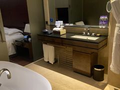 -广州天河希尔顿酒店