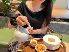 -奈雪茶院·茶室茶馆(广州粤海天地店)