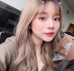 -Hello Lady发型设计