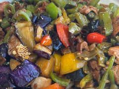 茄子肉丁小公鸡双拼拌面-文三里屯面馆(三里屯店)