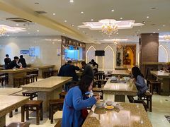 大堂-磨沟沿老字号牛肉面·清真(金港城店)