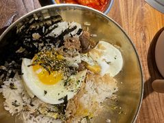 -明洞阿姨·韩式酱蟹烤肉·创意料理(三元桥店)