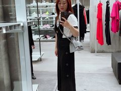 -BALENCIAGA(恒隆广场店)