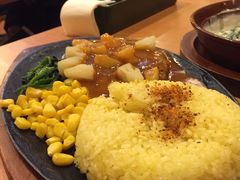 菠萝汉堡烤饭-萨莉亚意式餐厅(上下九店)
