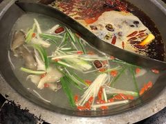 -宽板凳老灶火锅(南礼士路店)