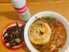 -矮子粉店1985·长沙米粉(湘春路店)