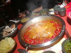-谭鸭血老火锅(龙湖宝山天街店)