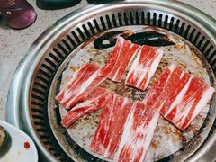 -金滏山烤肉·海鲜·火锅自助餐厅(襄阳万达店)