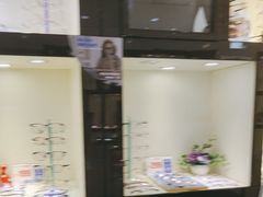 -爱视眼镜(贵州路店)
