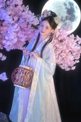 -汉仪华裳汉服馆(打浦桥店)