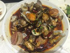 -赶海部落海鲜城(海阳路店)