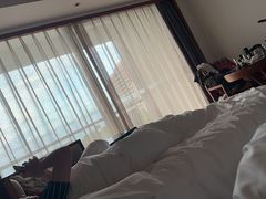 -三亚湾海居铂尔曼度假酒店