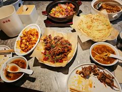 -额娘·春饼烤鸭(港悦广场店)