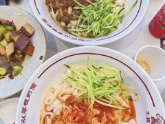 -晋府大酒店