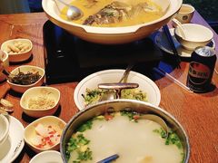 -湘力力小院·鱼汤泡饭(枫林路店)