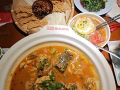 -魏铭鱼头捞饭(晋阳路店)