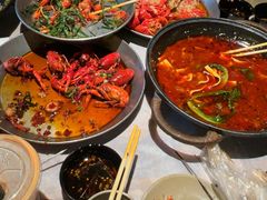 -巴厘龙虾·榜首油焖大虾(音乐学院·沿江酒馆店)