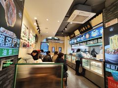 大堂-黑窑厂糖油饼烤鸭·清真菜(旗舰店)