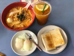 -牛车水美食街