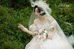 -乐派诗婚纱摄影