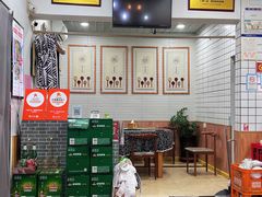 大堂-八两八金·莱芜特色炒鸡(市南漳浦路店)