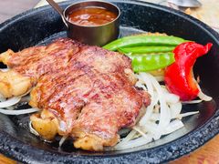 -玛格萝妮比萨屋(四平店)