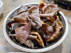 木耳-黄利砖万峰林布依特色酸笋牛肉馆