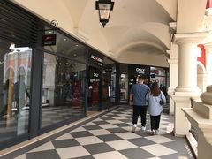 -佛罗伦萨小镇广佛名品奥特莱斯(疏港路店)