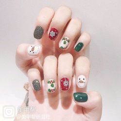 -Pink You美甲洗眉纹绣定制中心