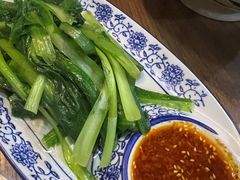 -蜗牛小馆醉乡民谣云南菜(惠新西里店)