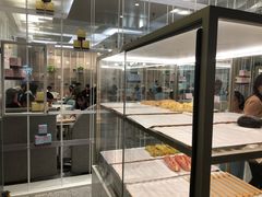 面包甜点陈列柜-奈雪的茶(市百一店)
