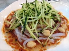 -汗腾格里·风味餐厅(新疆驻京办店)