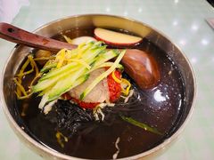 -服务大楼冷面(延大店)