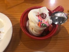 酸奶冰淇淋-So Lounge索兰至餐厅(蓝色港湾店)