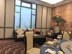 -东方御花园酒店