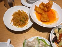 -关东小磨东北菜(上海长风大悦城店)